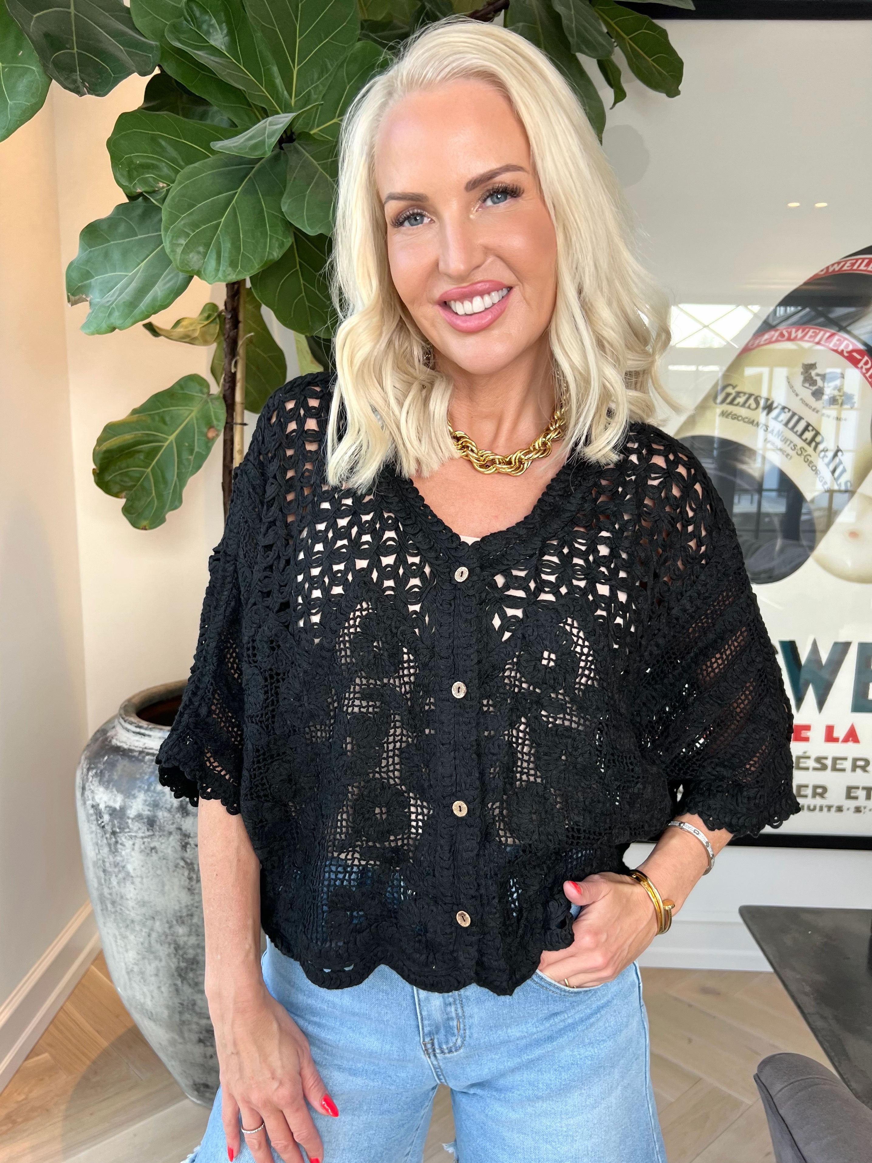 Siri - Hæklet cardigan i bomuld med fint hulmønster